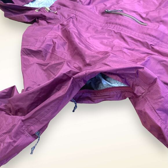 Sherpa Women's Kunde 2.5 Layer Jacket size medium - Picture 6 of 9